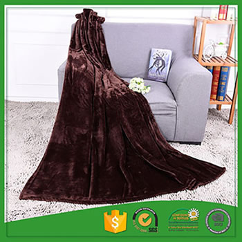 luxuriously soft and supremely warm flannel fleece blanket