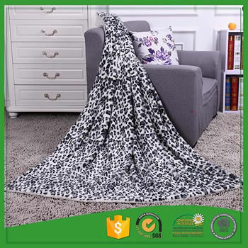 Double layer leopard - print pv fleece faux fur blanket