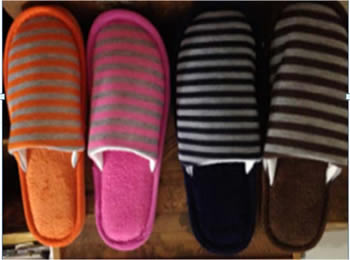 printed coral fleece slipper