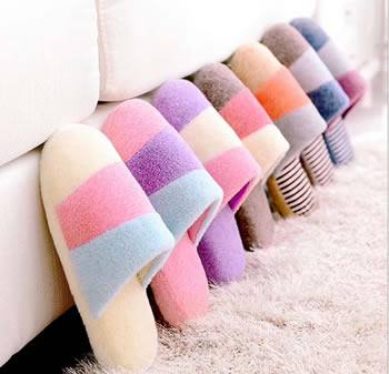 printed coral fleece slipper